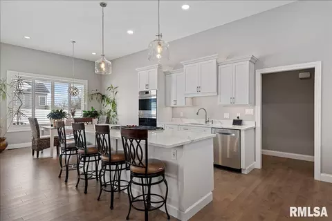 Kitchen - 2813 Richardson Dr, Springfield, IL 62711 photo 1 of 7