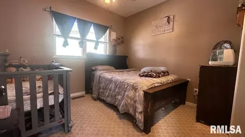 Bedroom - 204 W School St, Camp Point, IL 62320 photo 3 of 3