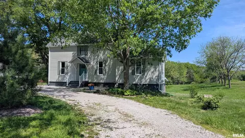 2632 Hilltop Rd, Springfield, IL 62712