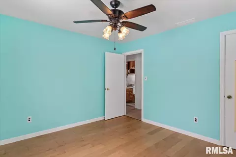 Bedroom - 3012 Louise Ln, Springfield, IL 62702 photo 6 of 6