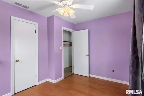 Bedroom - 3012 Louise Ln, Springfield, IL 62702 photo 3 of 6