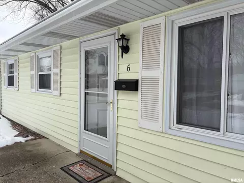 6 Ridge Ct, Springfield, IL 62703 photo 2