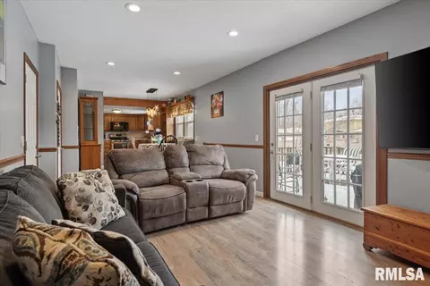 3304 Ellendale Dr, Springfield, IL 62704 photo 18