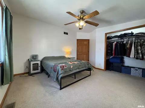 Bedroom - 4140 Selfick Ln, Springfield, IL 62702 photo 1 of 5