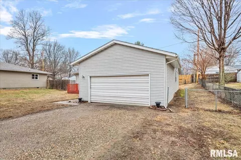 Other - 14077 Saint Joseph Rd, Athens, IL 62613 photo 3 of 13
