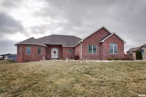 4706 Caleb Ln, Quincy, IL 62305