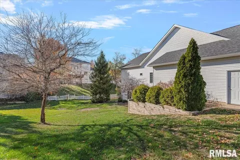 Exterior - 6209 Mackenzie Pl, Springfield, IL 62711 photo 7 of 13