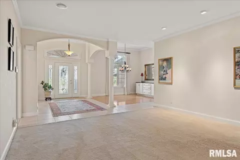 Entry Way - 6209 Mackenzie Pl, Springfield, IL 62711 photo 4 of 13