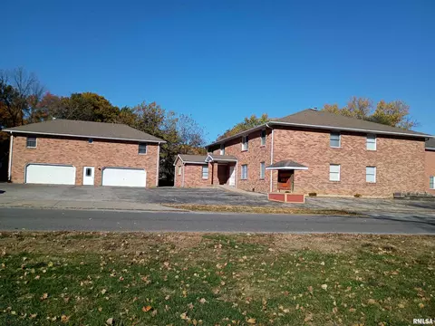 Other - 555 Madison St, Riverton, IL 62561 photo 4 of 6
