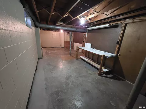 Other - 24 Wenzel Ln, Springfield, IL 62702 photo 5 of 9