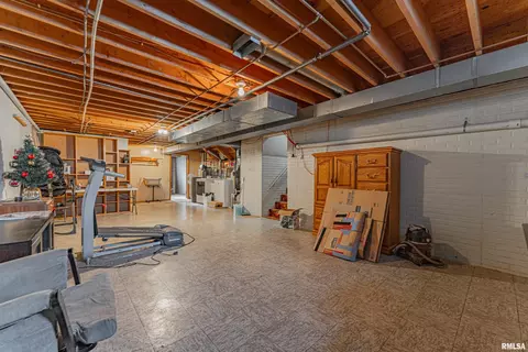 Other - 194 Timber Ln, Mount Pulaski, IL 62548 photo 6 of 10