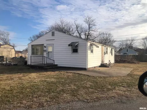 1512 E Watch Ave, Springfield, IL 62702