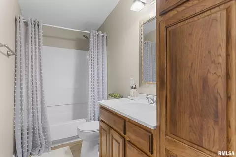 2028 Parkview Dr, Springfield, IL 62704 photo 21