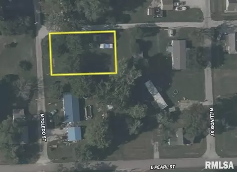 408 N Toledo St, Martinsville, IL 62442