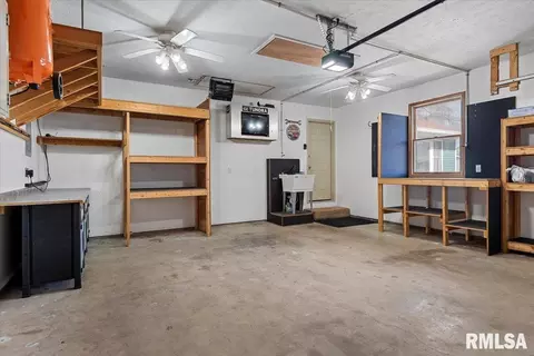 Other - 617 E Chestnut St, Chatham, IL 62629 photo 10 of 14