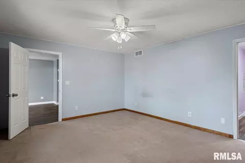 Bedroom - 617 E Chestnut St, Chatham, IL 62629 photo 2 of 9
