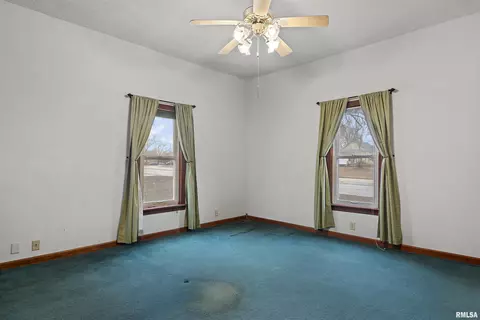 Bedroom - 630 W Maple Ave, Springfield, IL 62702 photo 1 of 5