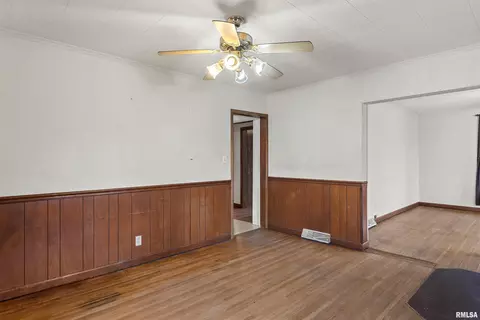 Other - 630 W Maple Ave, Springfield, IL 62702 photo 6 of 10