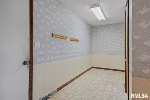 3116 Kensington Dr, Springfield, IL 62702 photo 23