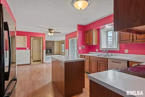 3116 Kensington Dr, Springfield, IL 62702 photo 14