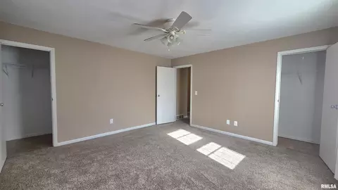 Bedroom - 1736-1740 S Park Ave, Springfield, IL 62704 photo 2 of 4