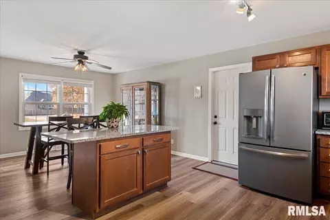 Other - 2234 Warson Rd, Springfield, IL 62704 photo 6 of 11