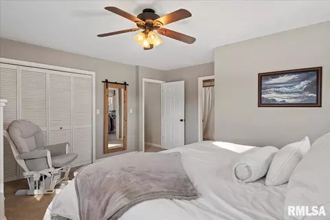 Bedroom - 2234 Warson Rd, Springfield, IL 62704 photo 3 of 7