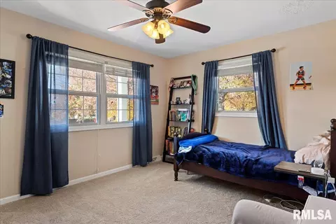 Bedroom - 2234 Warson Rd, Springfield, IL 62704 photo 5 of 7