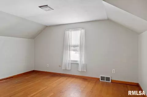 2104 N 6th St, Springfield, IL 62702 photo 19