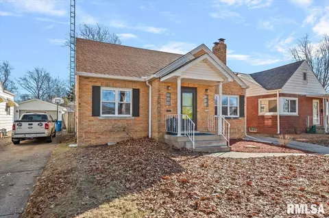 2104 N 6th St, Springfield, IL 62702 photo 3
