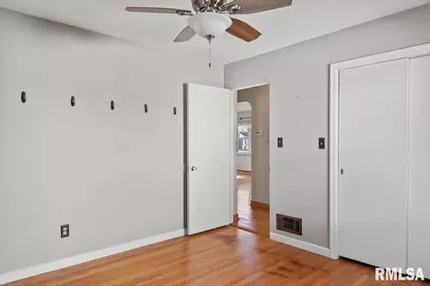 2104 N 6th St, Springfield, IL 62702 photo 14