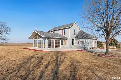 2056 50th Ave, Aledo, IL 61231