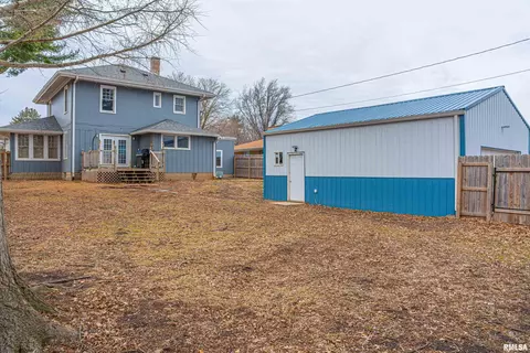525 N Vine St, Mount Pulaski, IL 62548 photo 35