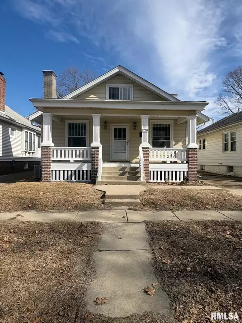 1728 S Spring St, Springfield, IL 62704