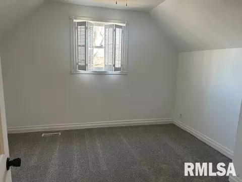 221 N State St, Springfield, IL 62702 photo 13