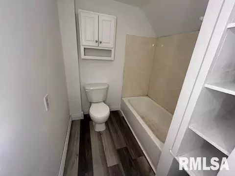 221 N State St, Springfield, IL 62702 photo 17