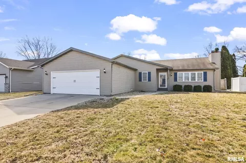 Exterior - 2632 Steiler Pl, Springfield, IL 62703 photo 3 of 8