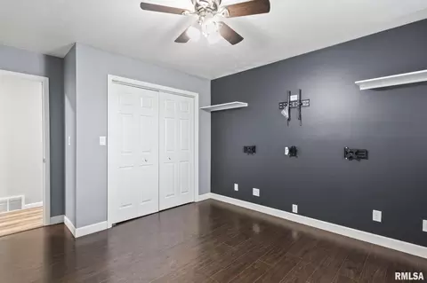 Bedroom - 2632 Steiler Pl, Springfield, IL 62703 photo 4 of 6
