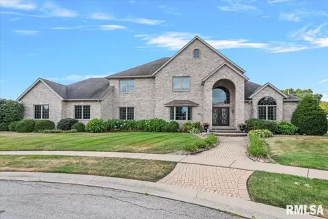 1605 Scarlett Pl, Springfield, IL 62704