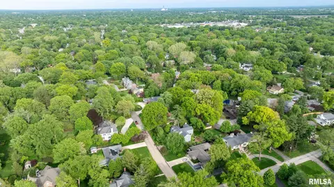 View/Area - 10 Sunset Ln, Springfield, IL 62704 photo 5 of 8