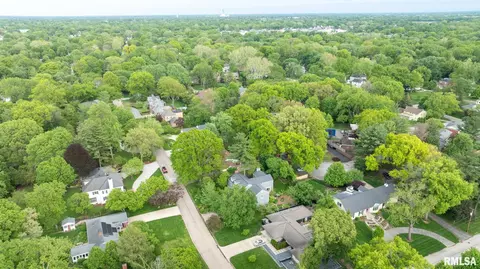 View/Area - 10 Sunset Ln, Springfield, IL 62704 photo 6 of 8