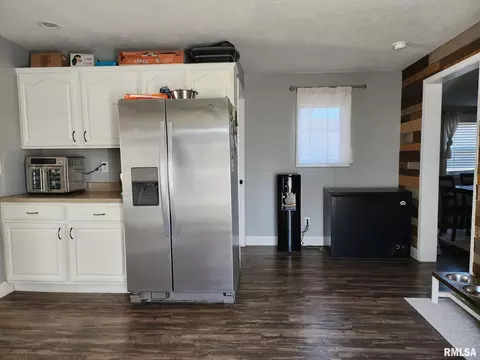 Kitchen - 201 E Washington St, Athens, IL 62613 photo 2 of 3