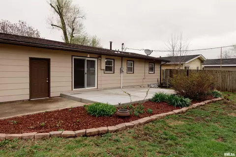 Exterior - 2256 E Black Ave, Springfield, IL 62702 photo 3 of 6