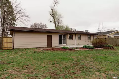 Exterior - 2256 E Black Ave, Springfield, IL 62702 photo 5 of 6