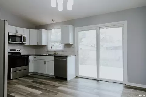 Other - 2256 E Black Ave, Springfield, IL 62702 photo 2 of 5