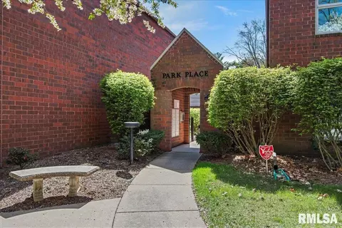 1212 W South Grand Ave, Springfield, IL 62704