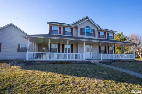 1317 Arlington Chase, Sherman, IL 62684