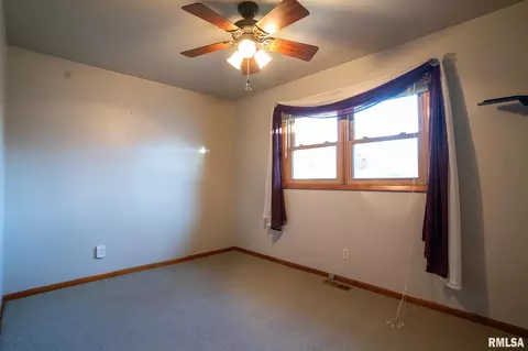 Bedroom - 66 Dawn Dr, Springfield, IL 62702 photo 2 of 2