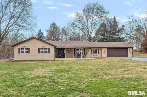 689 S Bradfordton Rd, Springfield, IL 62711