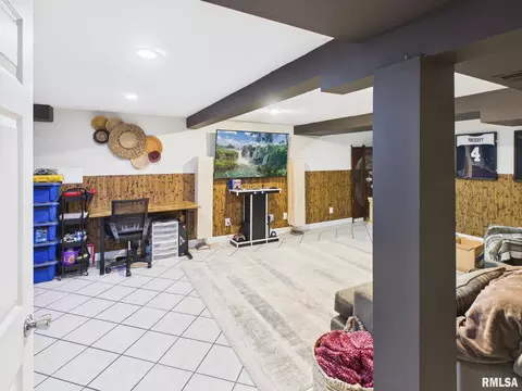 Other - 29 N Oxford Rd, Springfield, IL 62702 photo 7 of 14